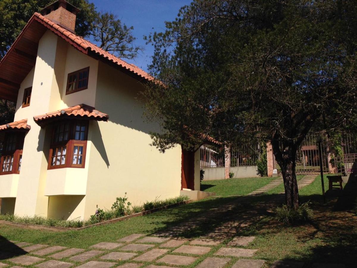 Chales Bela Vista Villa มงชิแวร์จิ ภายนอก รูปภาพ